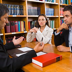 couple divorcing
