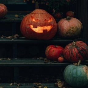 jack'o'lantern reminder of financial fears